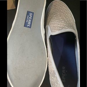 Sperrys Seaside embossed weave sneaker size 12